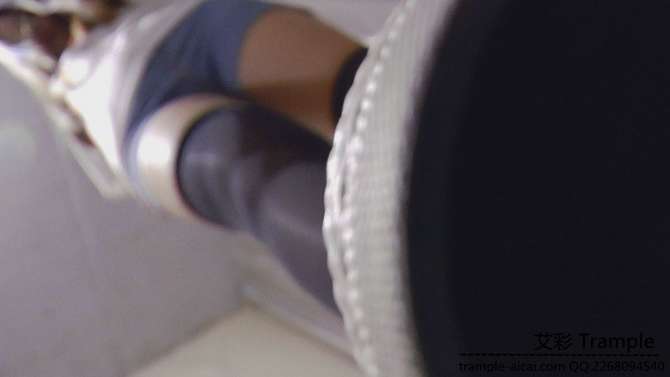 061026lk4warowk4wiwdoi.jpg